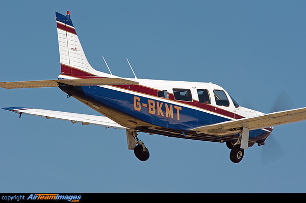 PIPER PA-32R-301 PIPER PA-32R-301