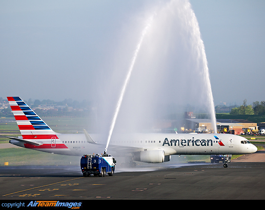 American Airlines return to Birmingham, operating daily to JFK, thus introducing competition on the Birmingham to New York route. Boeing 757-200 N186AN operated the inaugural flight and received a water cannon salute on arrival to mark the occasion. Boeing 757-223