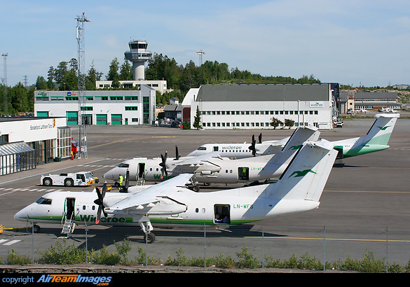 Bombardier Dash 8-311Q Bombardier Dash 8-311Q