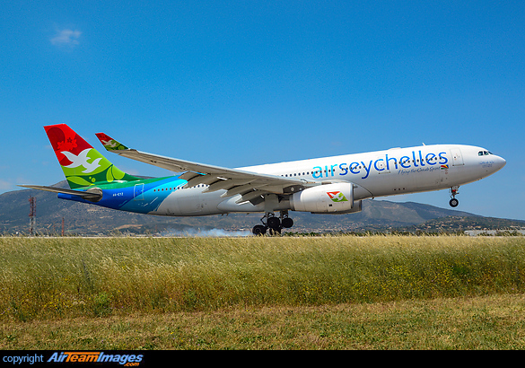 Airbus A330-243 Airbus A330-243