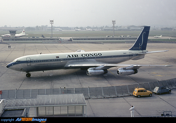 Boeing 707-329 Boeing 707-329