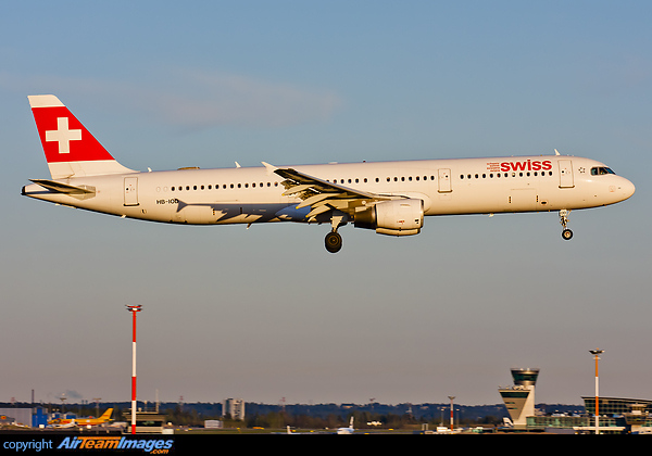 Airbus A321-111 Airbus A321-111