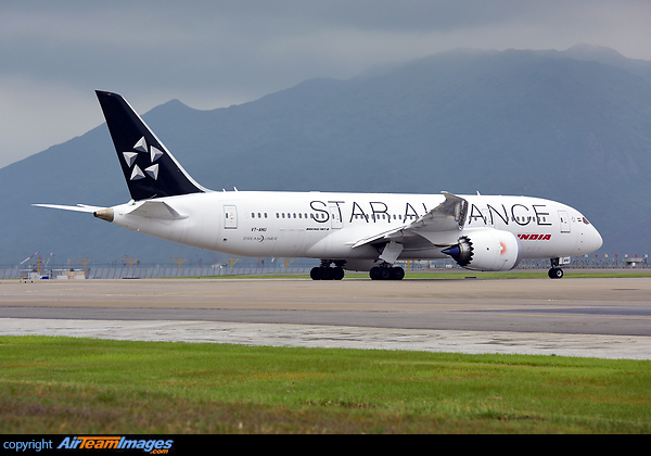 Boeing 787-8 Dreamliner Boeing 787-8 Dreamliner