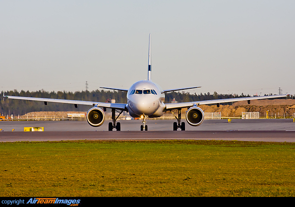 Airbus A319-112 Airbus A319-112