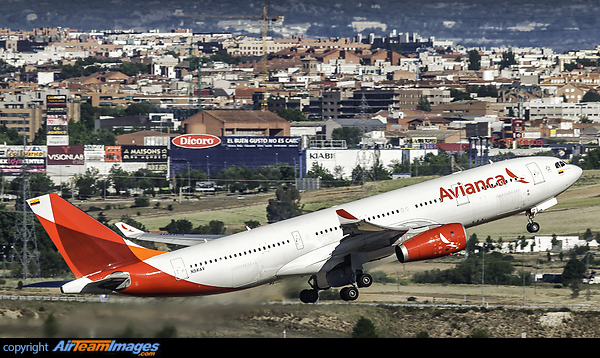 Airbus A330-243 Airbus A330-243