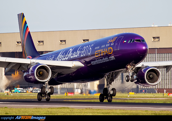 Airbus A330-343X Airbus A330-343X
