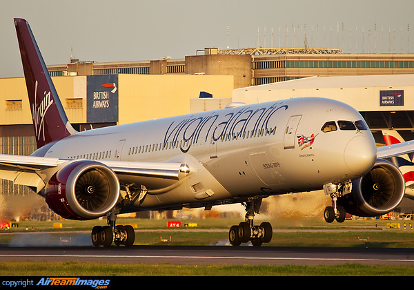 Boeing 787-9 Dreamliner Boeing 787-9 Dreamliner