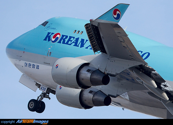 A Korean Cargo 744F gets the gear up as she departs Rwy 33 at ANC headed home to Seoul. Boeing 747-4B5F/ER/SCD