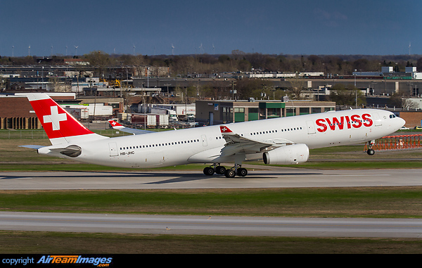 Airbus A330-343X Airbus A330-343X