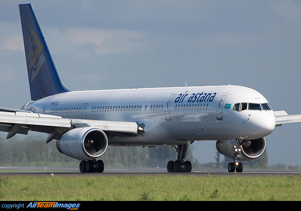 Boeing 757-2G5 Boeing 757-2G5