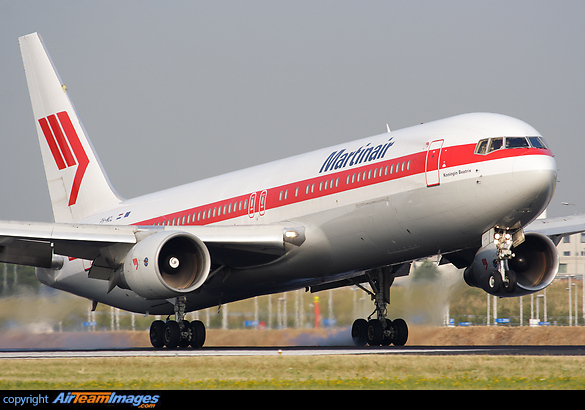 Boeing 767-31A/ER Boeing 767-31A/ER