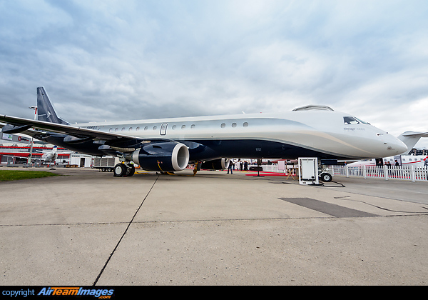Embraer Lineage 1000 Embraer Lineage 1000