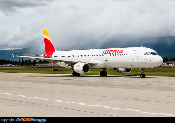 Airbus A321-211 Airbus A321-211
