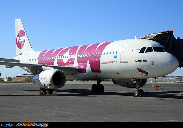 Airbus A320-232 Airbus A320-232