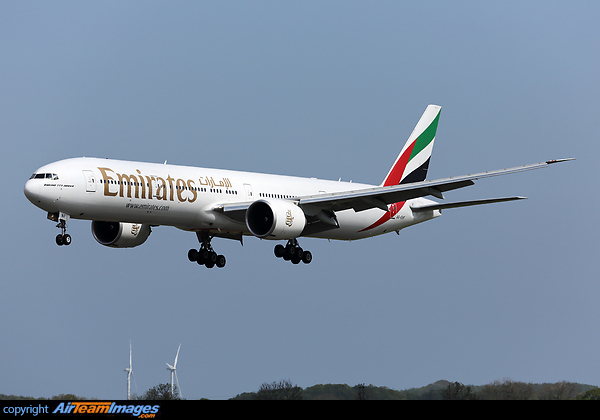 Boeing 777-31H/ER Boeing 777-31H/ER