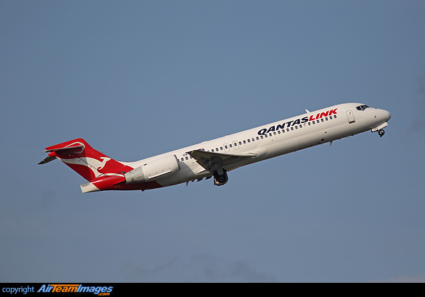 Boeing 717-2BL Boeing 717-2BL