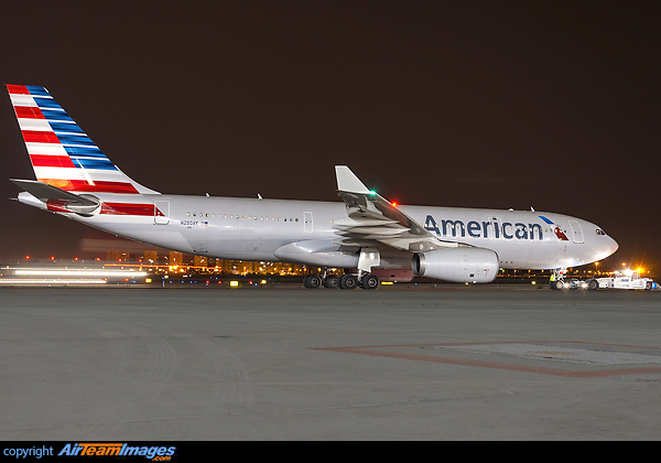 Airbus A330-243 Airbus A330-243