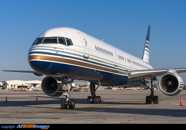 Boeing 757-256 Boeing 757-256