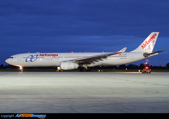 UEFA Europa League Final 2015 Airbus A330-343