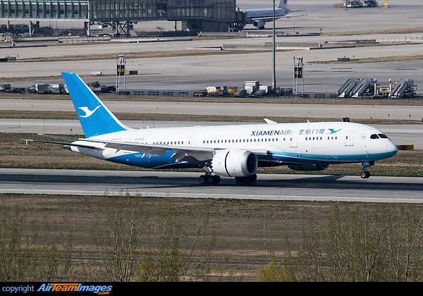 Boeing 787-8 Dreamliner Boeing 787-8 Dreamliner