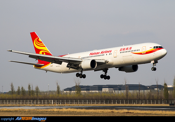 Boeing 767-34P/ER Boeing 767-34P/ER