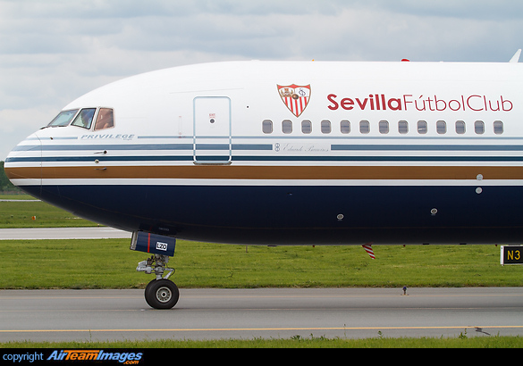 UEFA Europa League Final 2015 Boeing 767-35D/ER