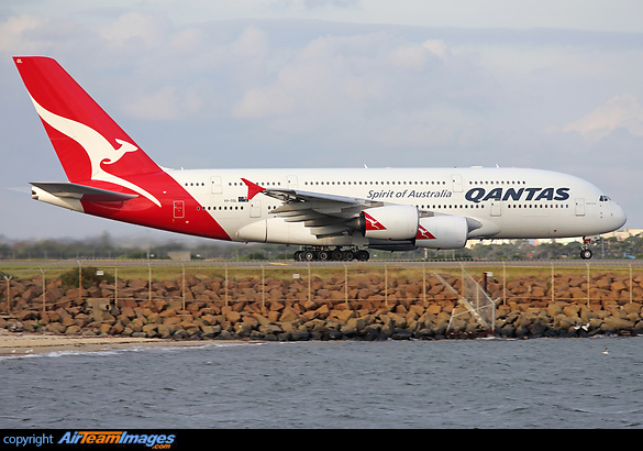 Airbus A380-842 Airbus A380-842