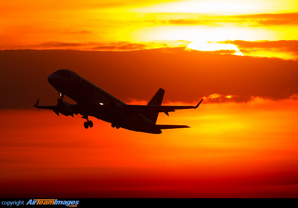 Embraer ERJ-175LR Embraer ERJ-175LR