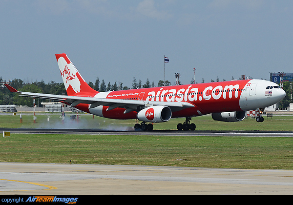 Airbus A330-343 Airbus A330-343