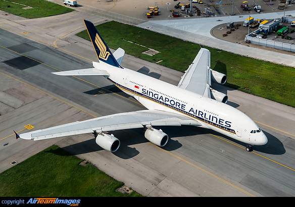 Airbus A380-841 Airbus A380-841