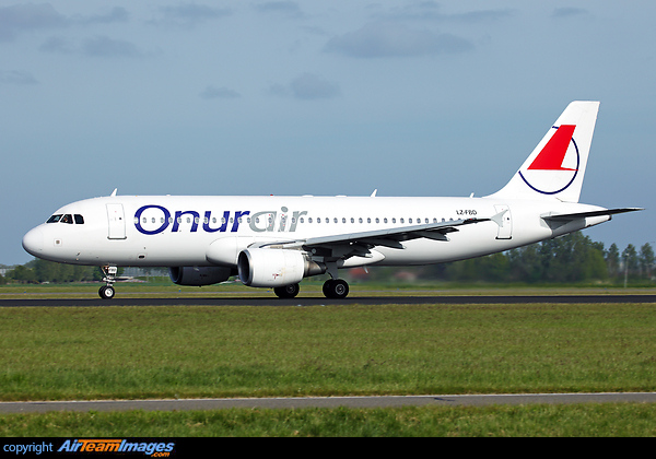 Leased from Hemus Air Airbus A320-214
