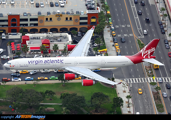 Airbus A340-642 Airbus A340-642