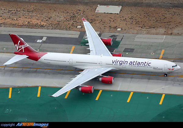 Airbus A340-642 Airbus A340-642