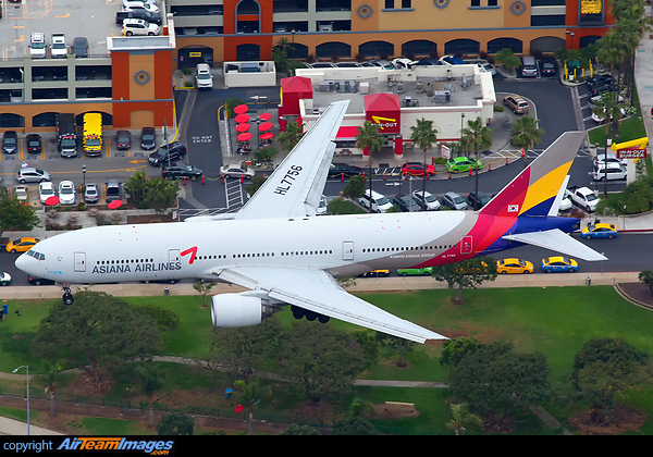 Boeing 777-28E/ER Boeing 777-28E/ER