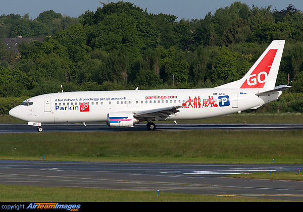 Boeing 737-49D Boeing 737-49D