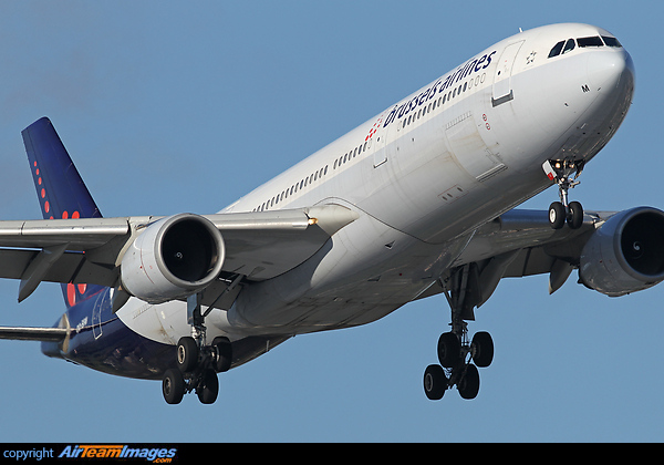 Airbus A330-301 Airbus A330-301