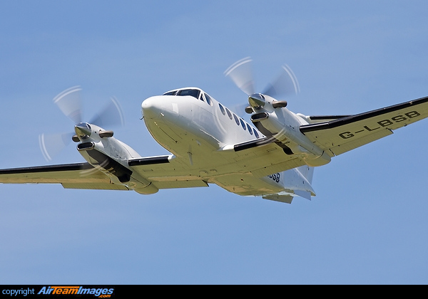 This Super King air operated by Gama Aviation as a training machine for the Beech air force Shadow pilots Beechcraft Super King Air 350C