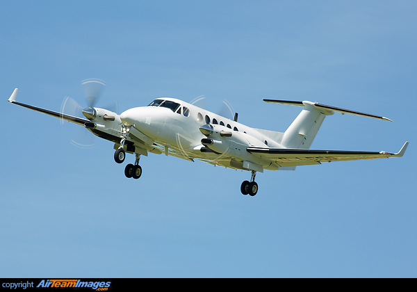 This Super King air operated by Gama Aviation as a training aircraft for the Beech air force Shadow pilots Beechcraft Super King Air 350C