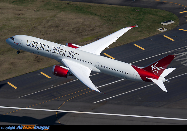 Boeing 787-9 Dreamliner Boeing 787-9 Dreamliner