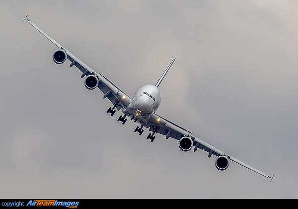 Airbus A380-841 Airbus A380-841