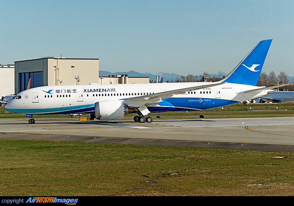 Boeing 787-8 Dreamliner Boeing 787-8 Dreamliner