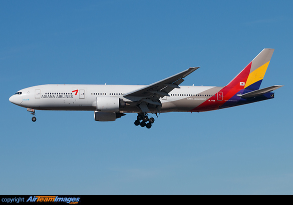Boeing 777-28E/ER Boeing 777-28E/ER
