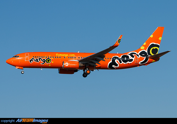 Boeing 737-8BG (WL) Boeing 737-8BG (WL)