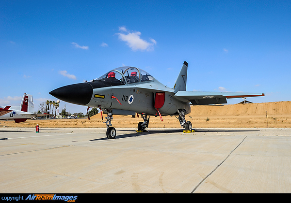 Aermacchi M-346i Lavi Aermacchi M-346i Lavi