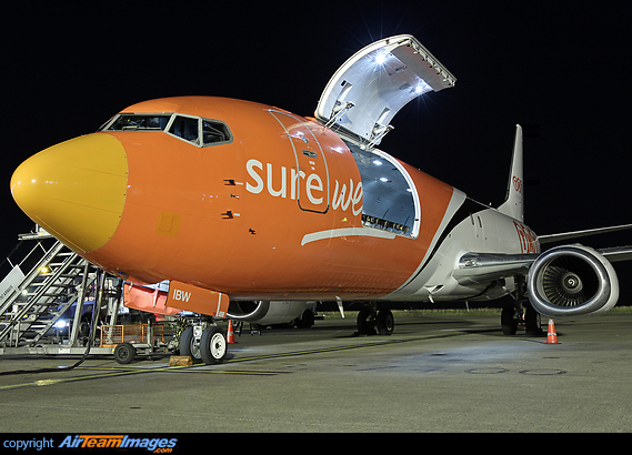 Boeing 737-4Q8(F) Boeing 737-4Q8(F)
