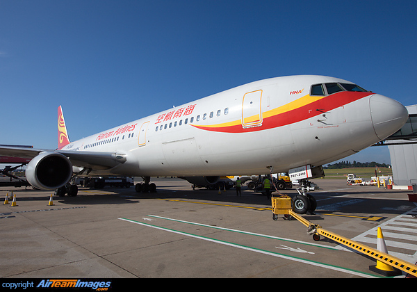 Boeing 767-300 aircraft, operated by Hainan Airlines, arrived with 233 passengers visiting the UK on organised package tours. This is the first in a series of flights that will see more than 4,000 Chinese visitors to the region over the summer months through packages offered by Caissa Touristic, one of Chinas largest tour operators. Boeing 767-34P/ER