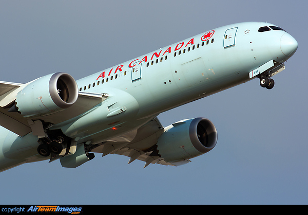 Boeing 787-9 Dreamliner Boeing 787-9 Dreamliner