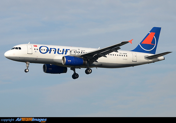Airbus A320-232 Airbus A320-232
