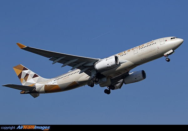 Airbus A330-243 Airbus A330-243