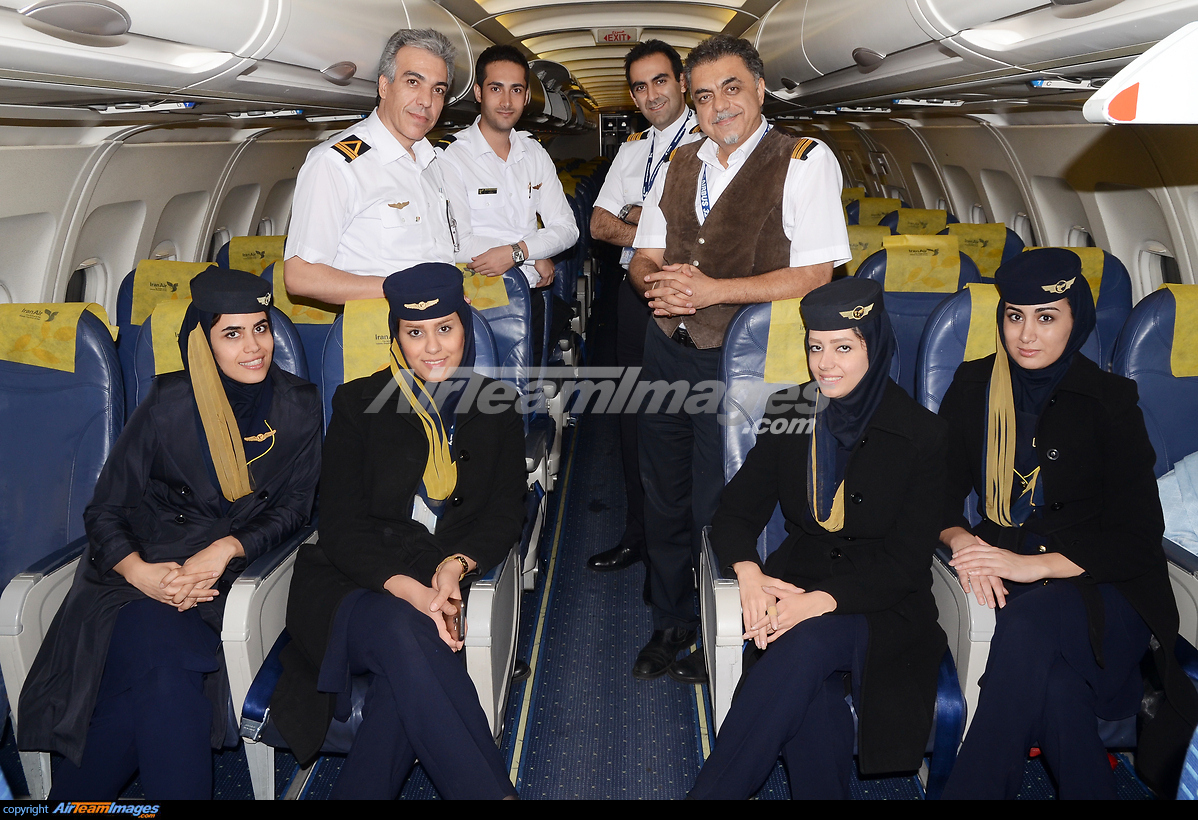 Iran Air Crew Members - Large Preview - AirTeamImages.com
